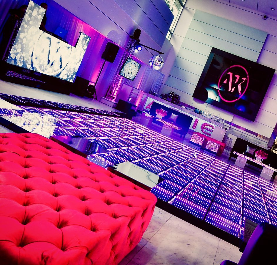 @debbiehartcelebrations
#debbiehartcelebrations #partyplanner
#letsmakeithappen
#eventdesign#eventdecor #eventproducer#luxuryevents #party#longisland #newyork#eventplanner #eventcoordinator #nothingshouldbeordinary #partyperfection #eventcoordinator #sweet16 #mitzvahlife #celebrations #weddings #eventstylist #designer #partydecoration #creativeconcepts #branding #producersoffineevents #memoriesforlife #letscelebrate
#intheclub
